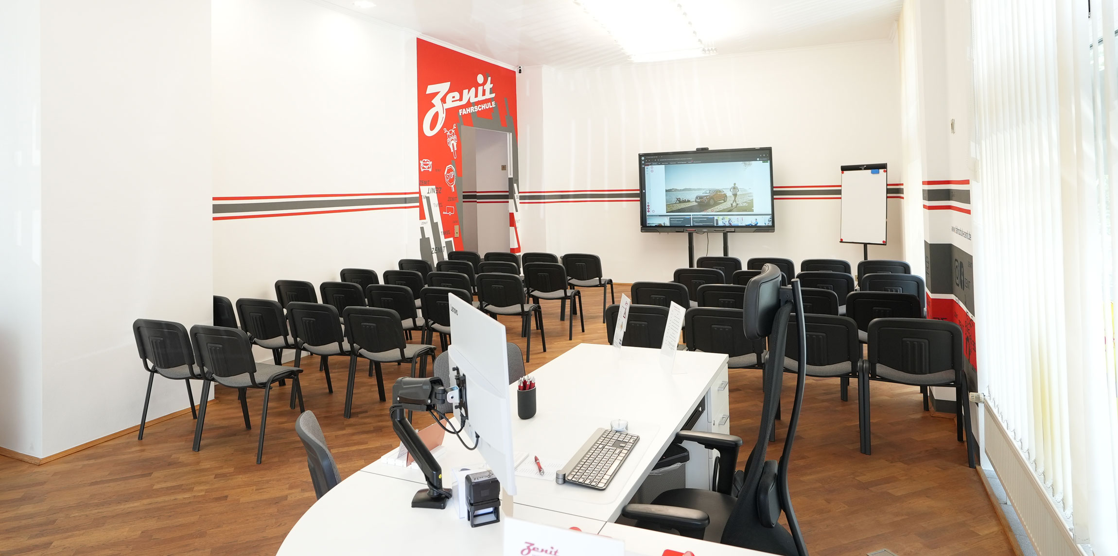 Theorieraum der Fahrschule Zenit